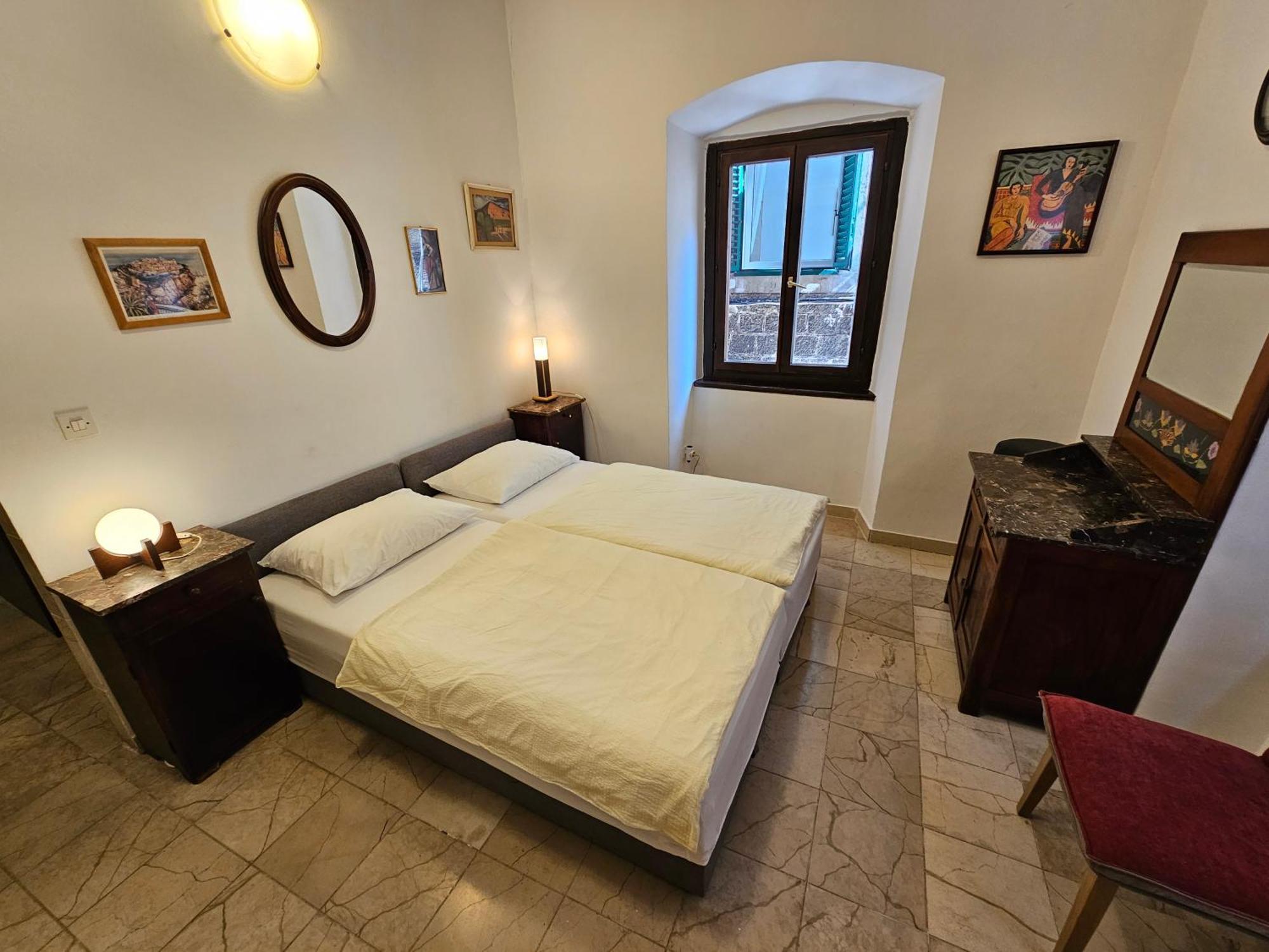 Center Room D16 In The Ancient Roman Palace Split Buitenkant foto